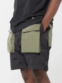 Walter Cargo Shorts